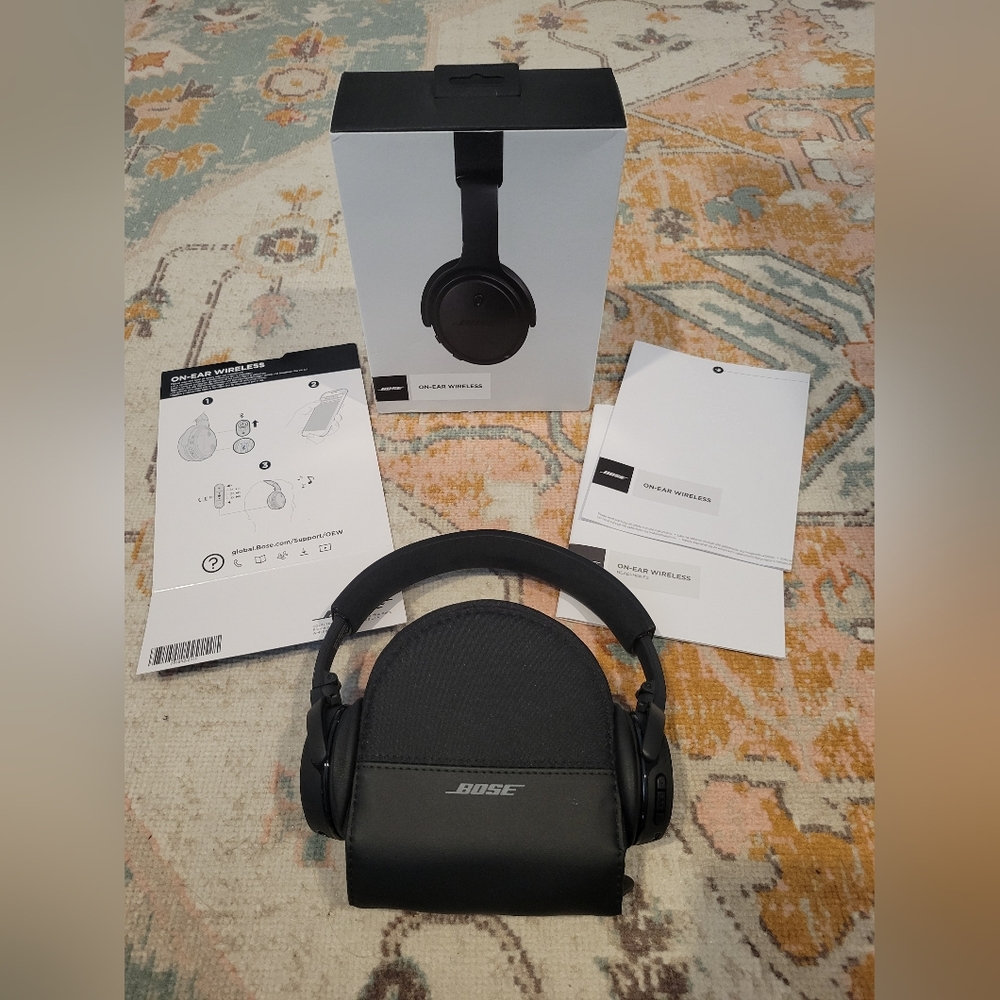 Bose On-Ear Wireless Bluetooth Headphones with Case and Box